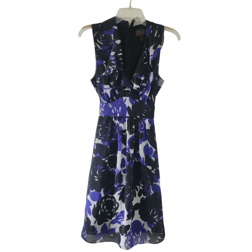 Trulli Floral Sleeveless Dress Size 4 Large Pattern, V-Neck Sleeveless Career